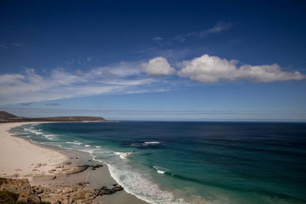 Chapmans Peak Noordhoek Cape Town. Holiday home Cape Town