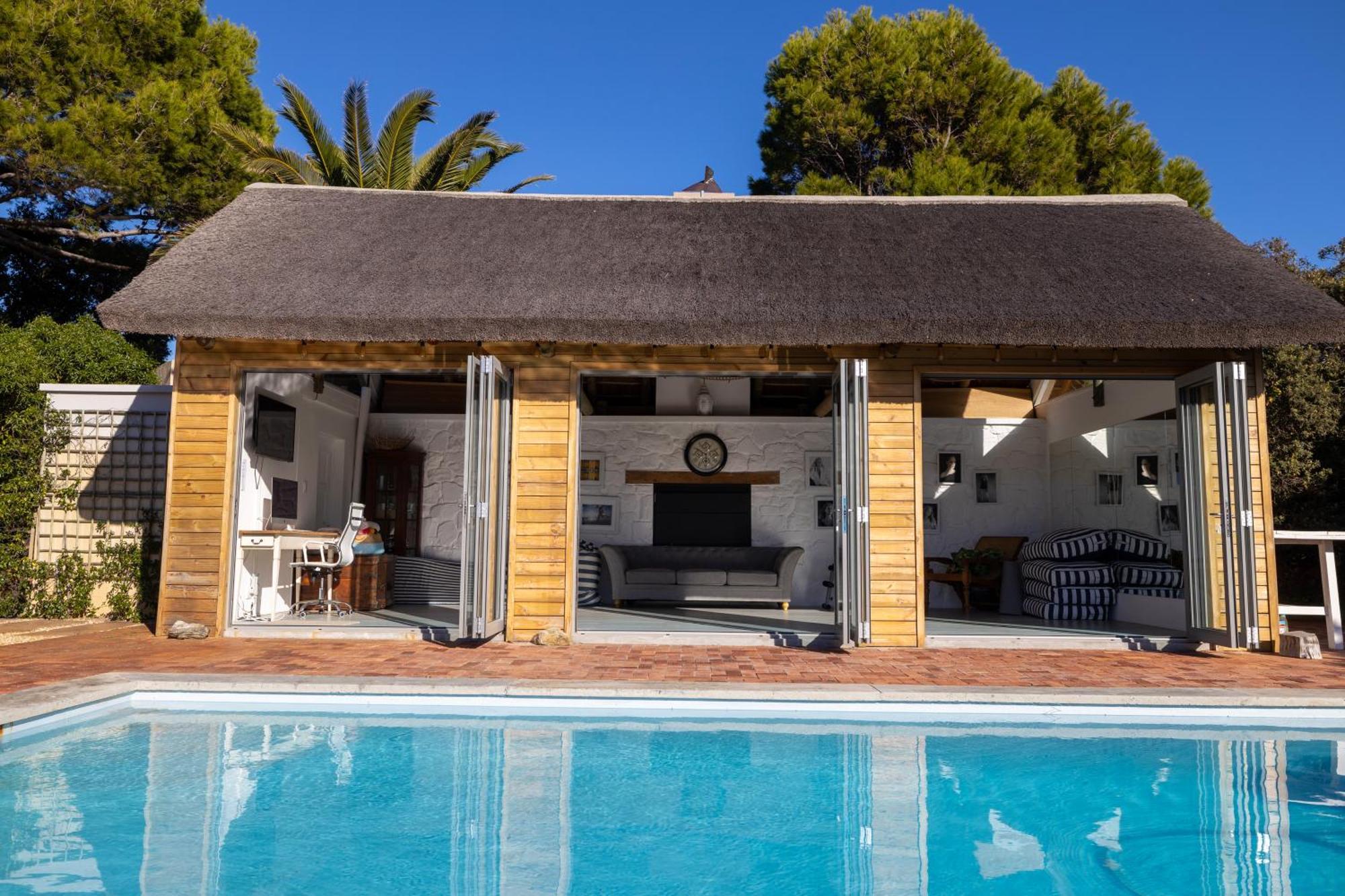 Chapmans Peak Noordhoek Cape Town. Holiday home *